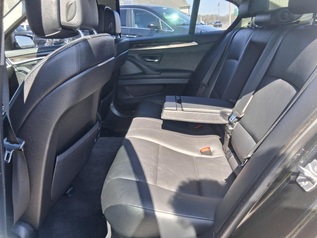 BMW 5-Series 535i 2013