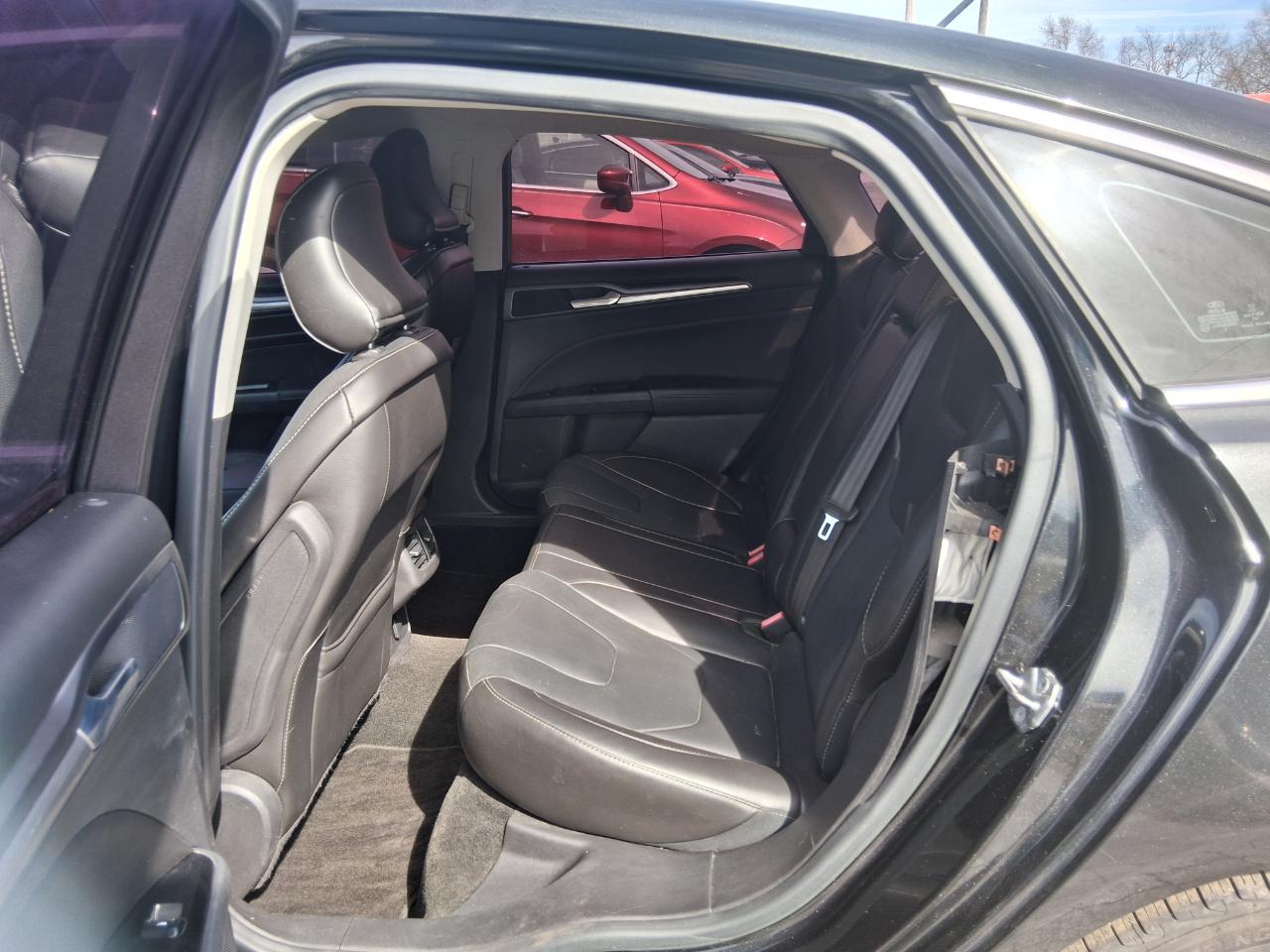 Ford Fusion Titanium 2015