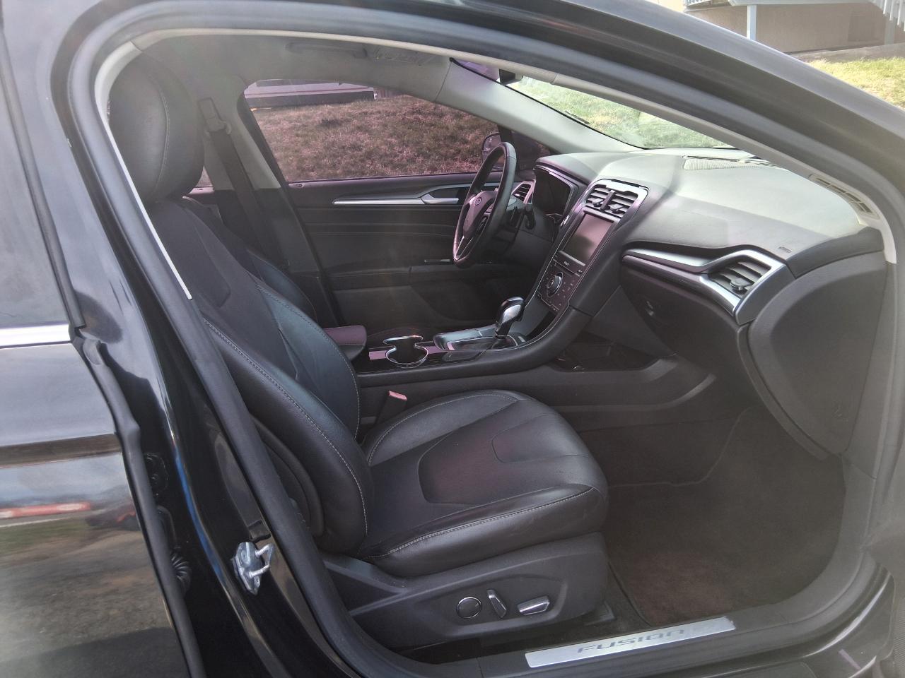 Ford Fusion Titanium 2015