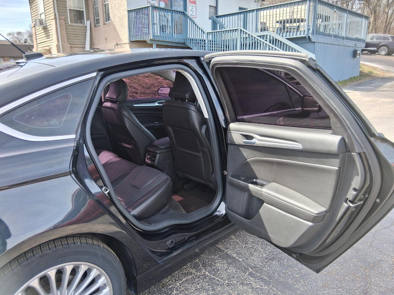 Ford Fusion Titanium 2015