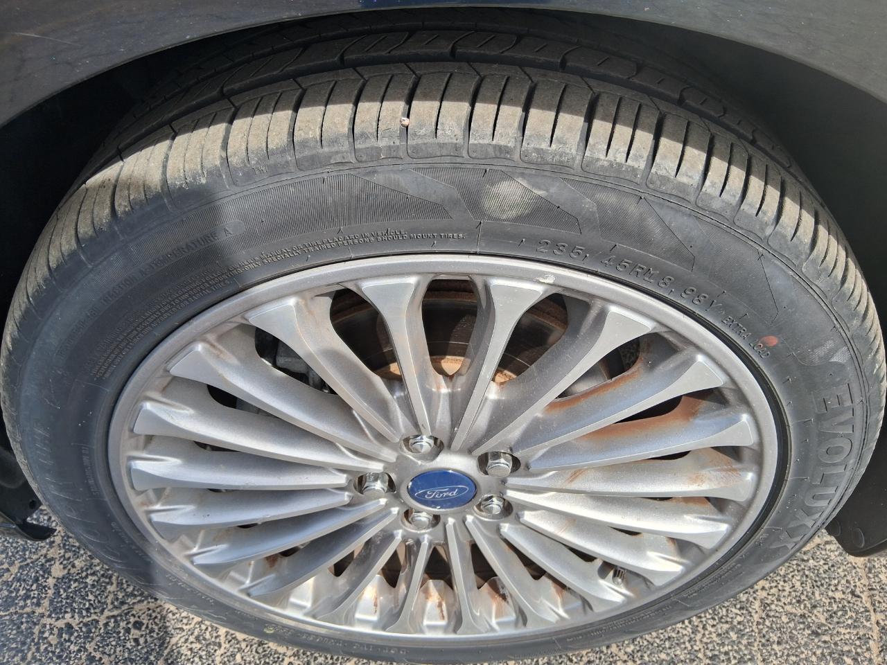 Ford Fusion Titanium 2015