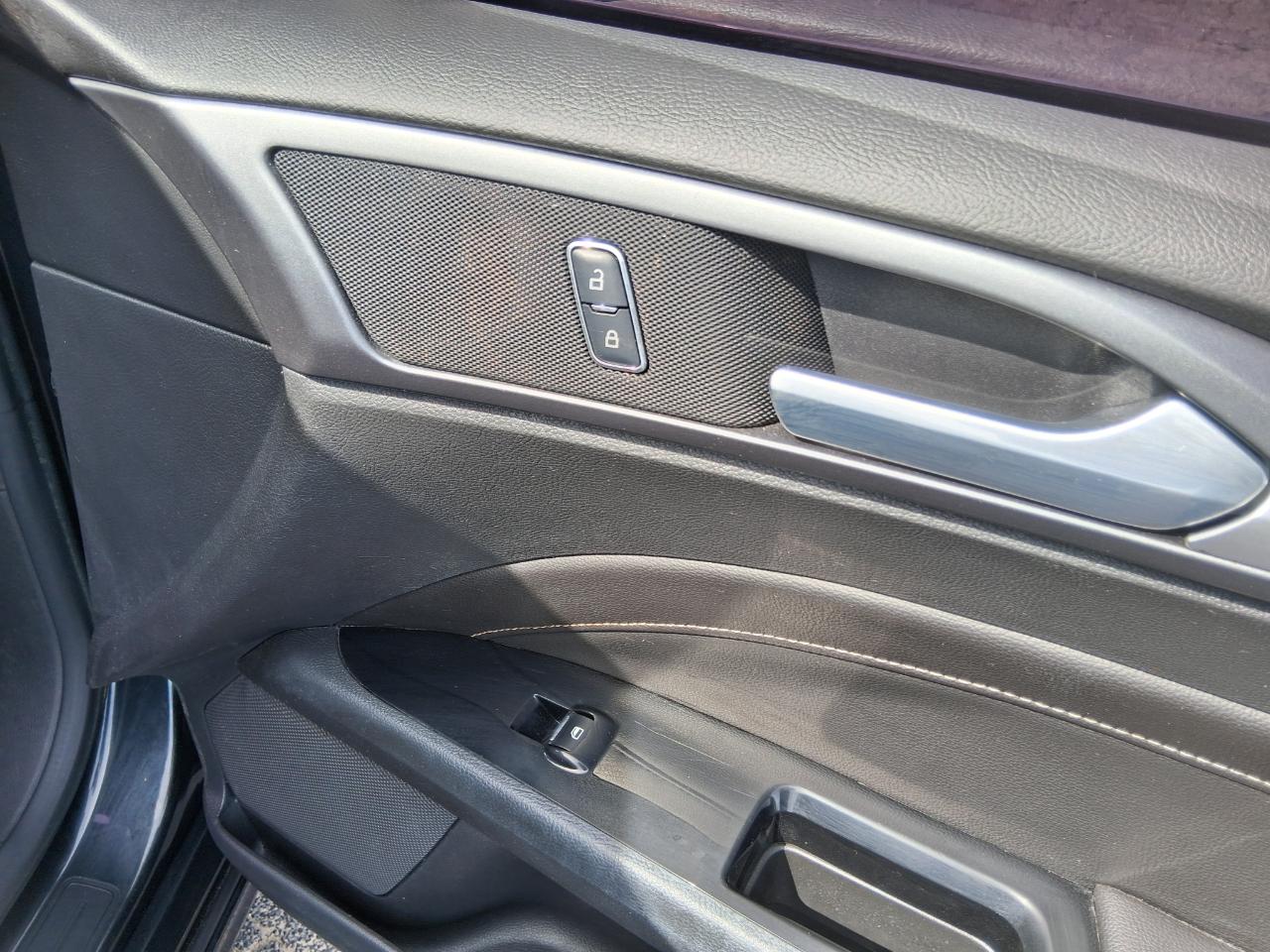 Ford Fusion Titanium 2015