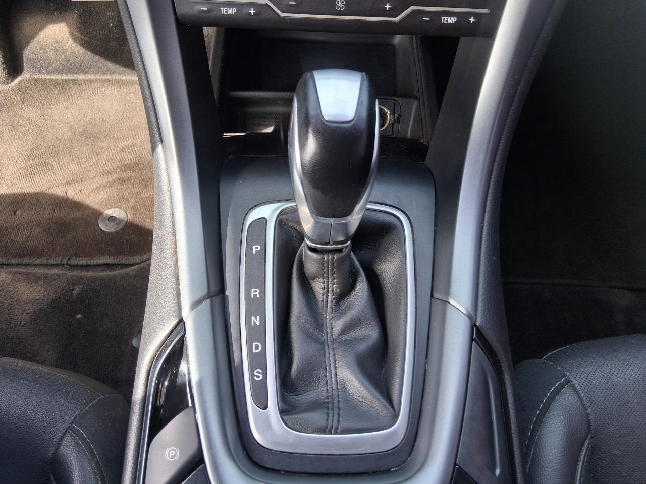 Ford Fusion Titanium 2015