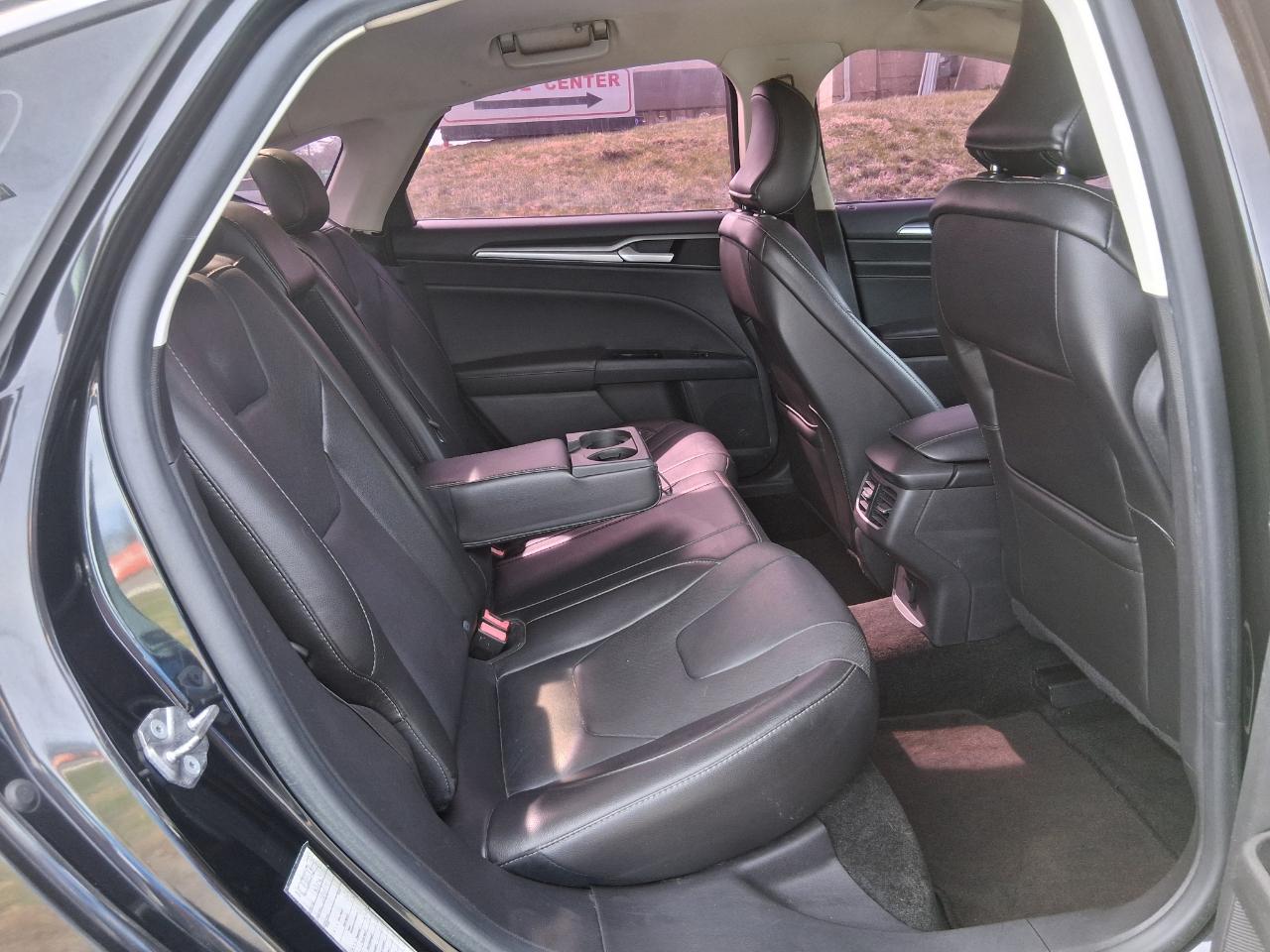 Ford Fusion Titanium 2015