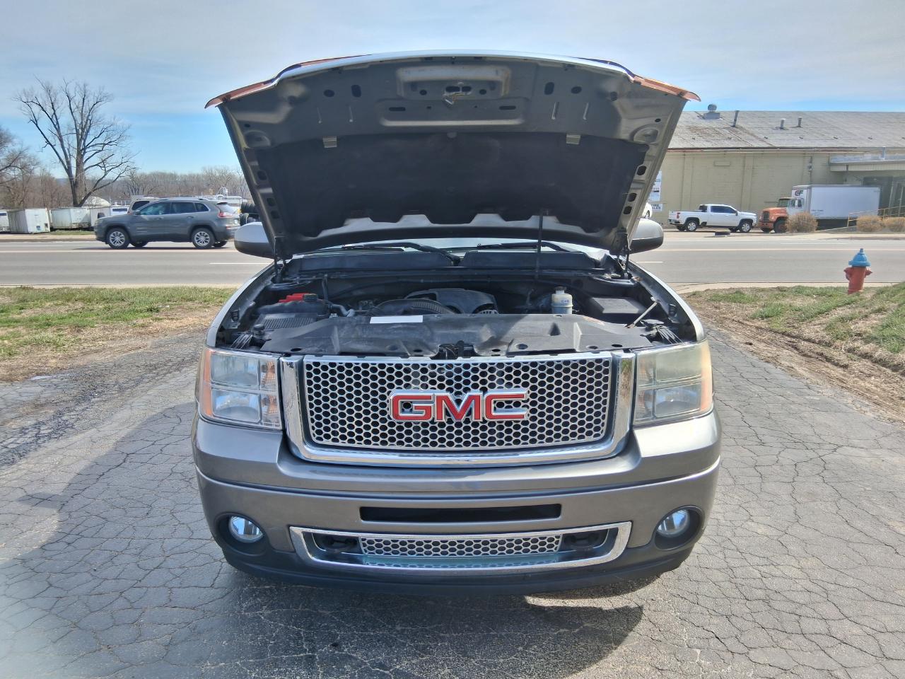 GMC Sierra 1500 Denali Crew Cab 4WD 2012