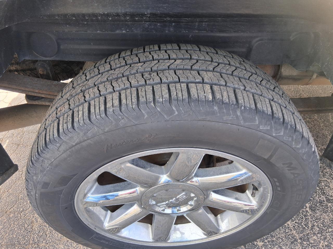 GMC Sierra 1500 Denali Crew Cab 4WD 2012