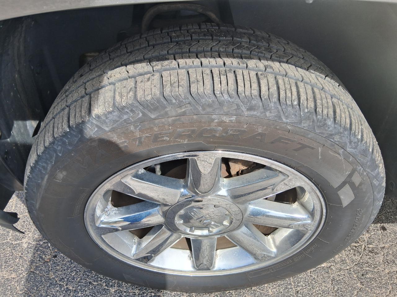 GMC Sierra 1500 Denali Crew Cab 4WD 2012