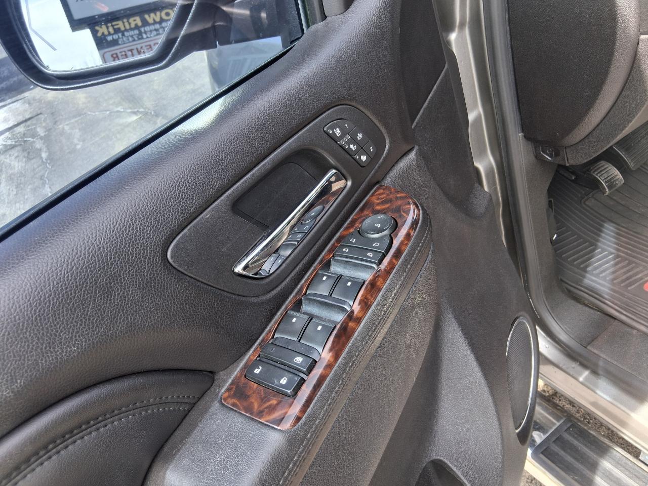 GMC Sierra 1500 Denali Crew Cab 4WD 2012