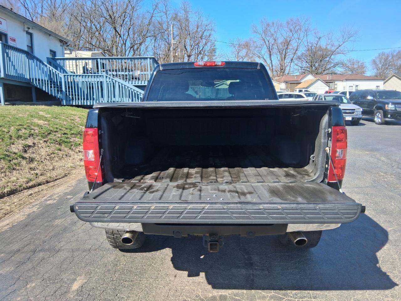 Chevrolet Silverado 1500 LT Crew Cab 4WD 2012