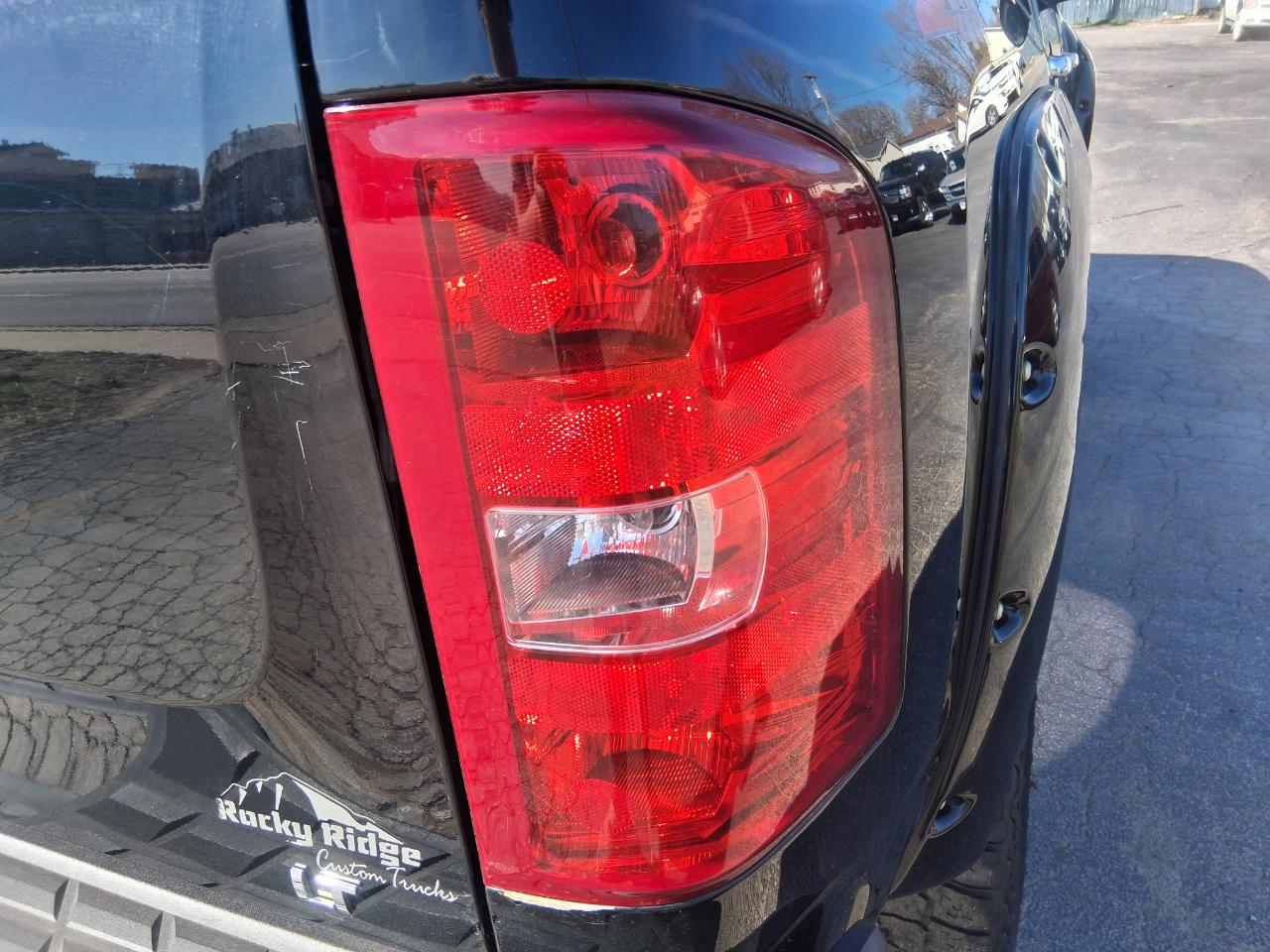 Chevrolet Silverado 1500 LT Crew Cab 4WD 2012