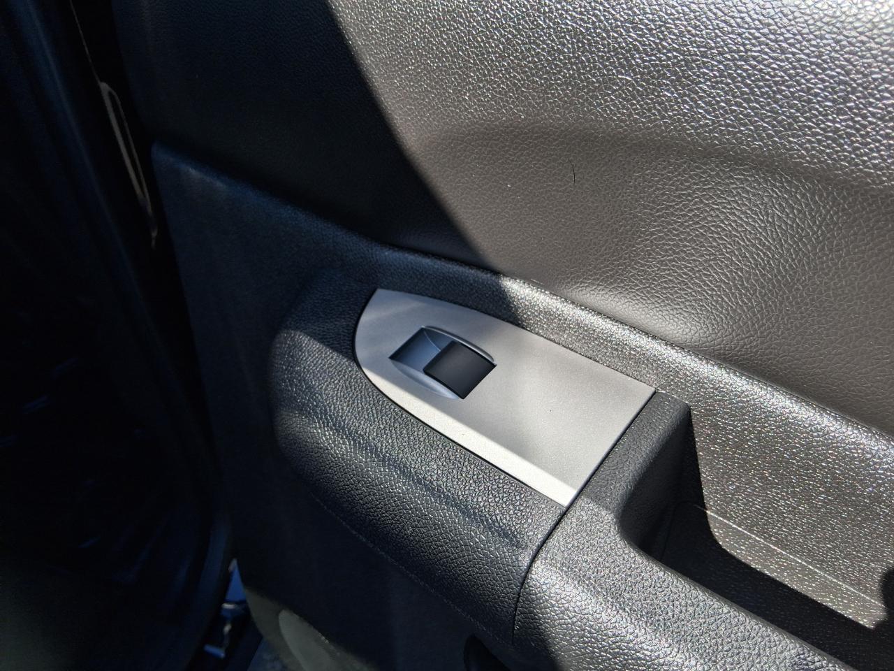 Chevrolet Silverado 1500 LT Crew Cab 4WD 2012