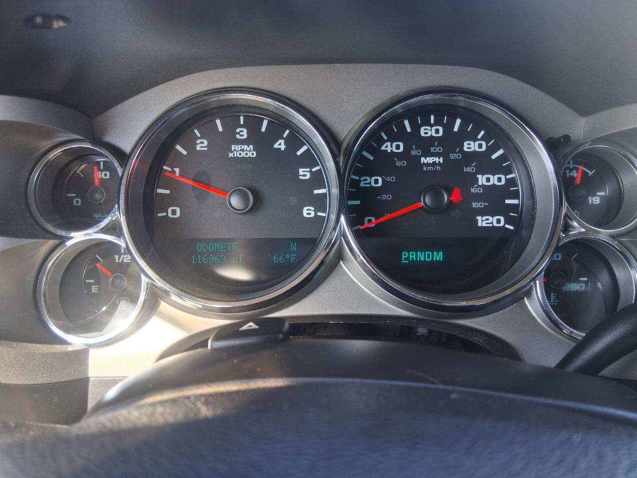 Chevrolet Silverado 1500 LT Crew Cab 4WD 2012