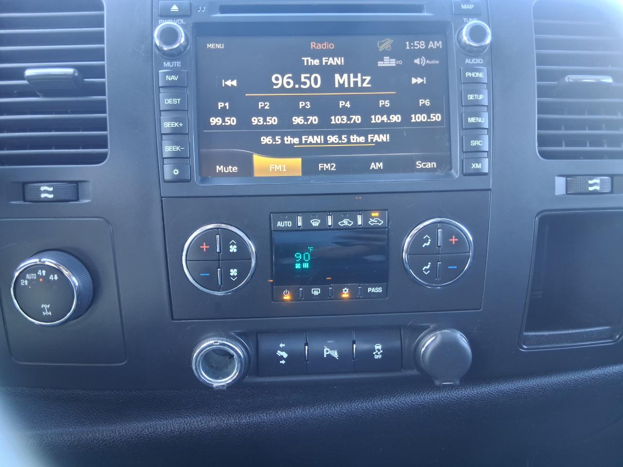 Chevrolet Silverado 1500 LT Crew Cab 4WD 2012