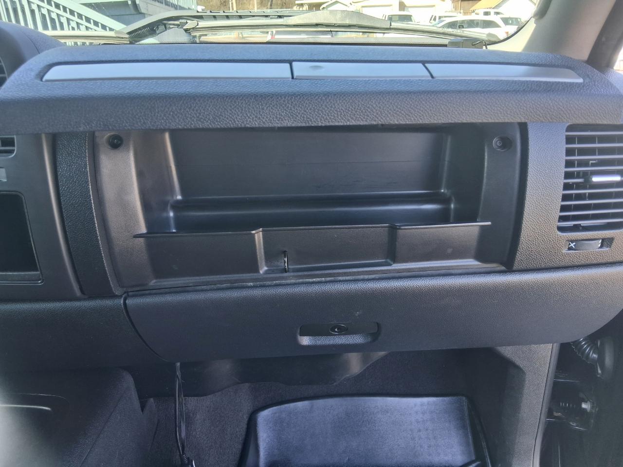 Chevrolet Silverado 1500 LT Crew Cab 4WD 2012