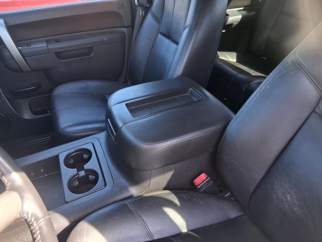 Chevrolet Silverado 1500 LT Crew Cab 4WD 2012