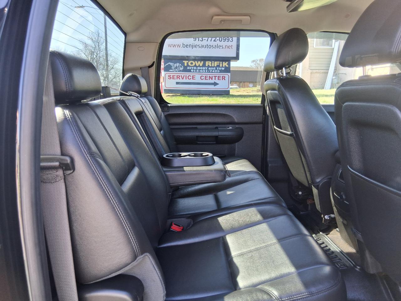 Chevrolet Silverado 1500 LT Crew Cab 4WD 2012