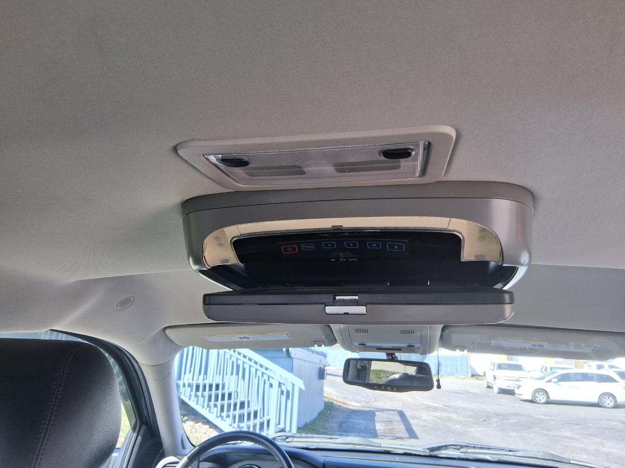 Chevrolet Silverado 1500 LT Crew Cab 4WD 2012