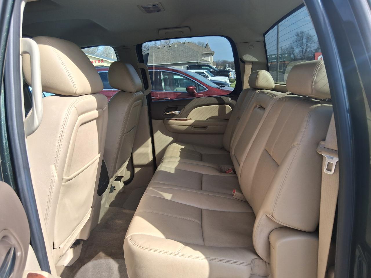 Chevrolet Silverado 1500 LTZ Crew Cab 4WD 2013