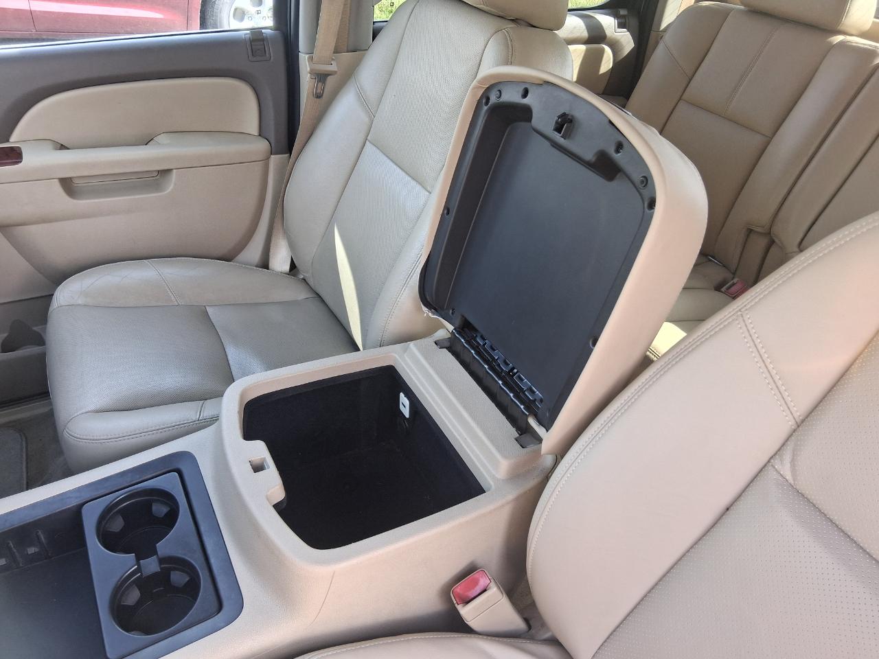 Chevrolet Silverado 1500 LTZ Crew Cab 4WD 2013