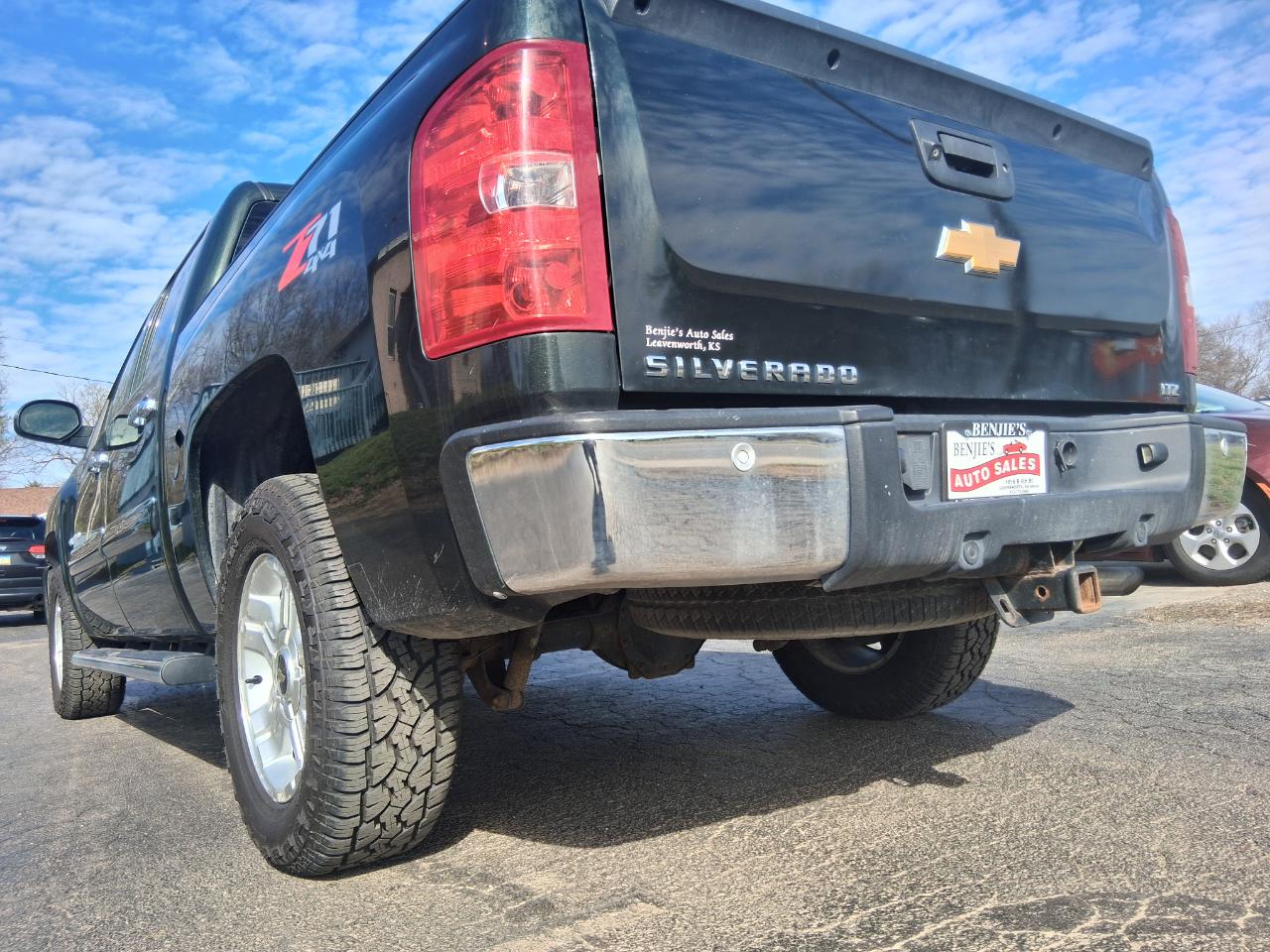 Chevrolet Silverado 1500 LTZ Crew Cab 4WD 2013
