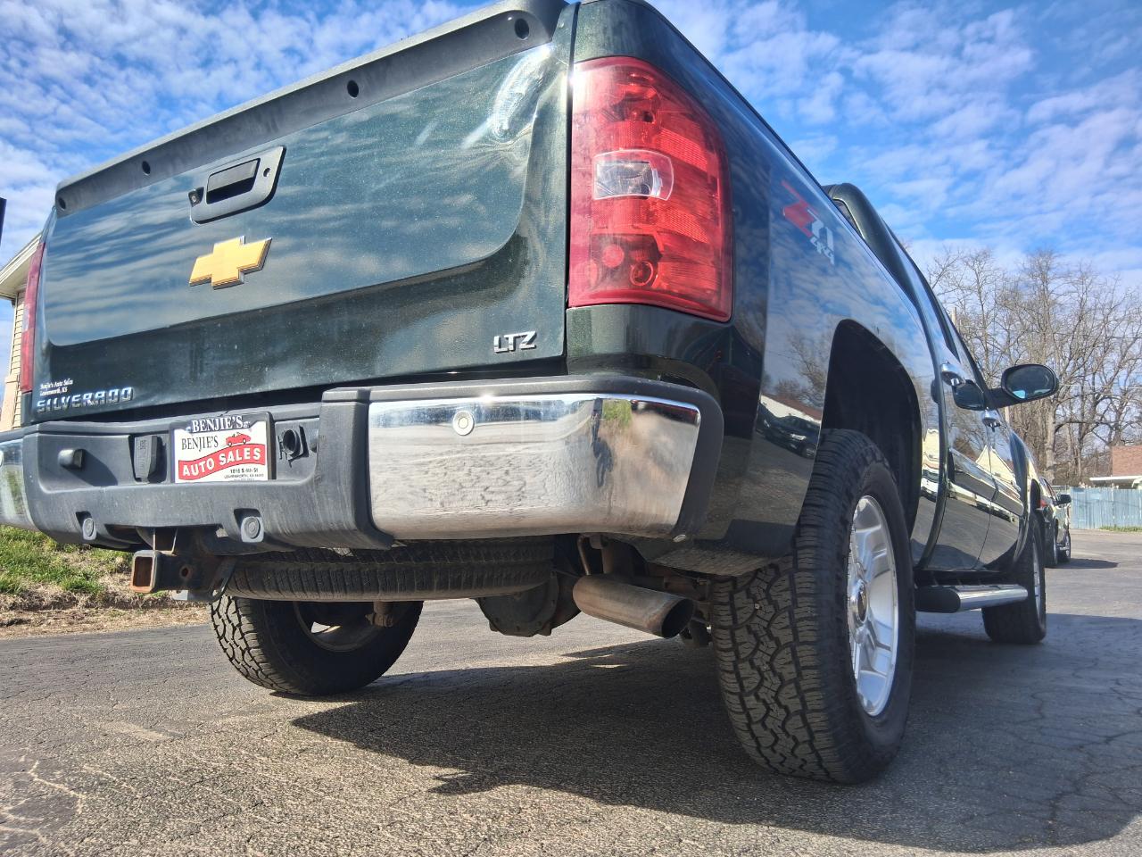 Chevrolet Silverado 1500 LTZ Crew Cab 4WD 2013