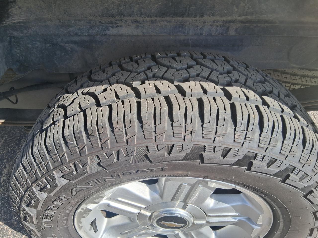 Chevrolet Silverado 1500 LTZ Crew Cab 4WD 2013