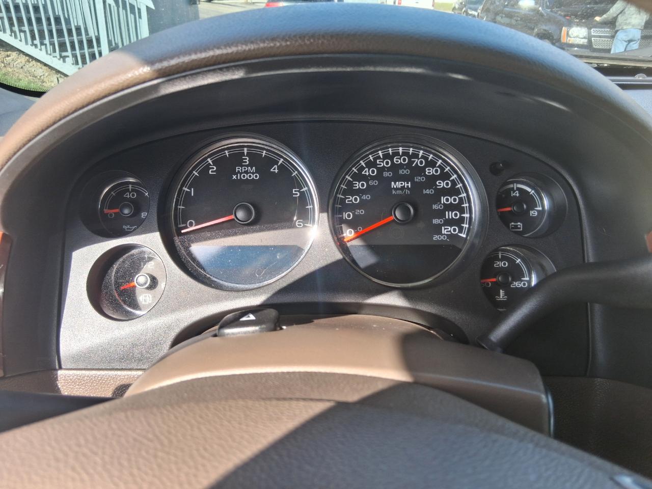 Chevrolet Silverado 1500 LTZ Crew Cab 4WD 2013