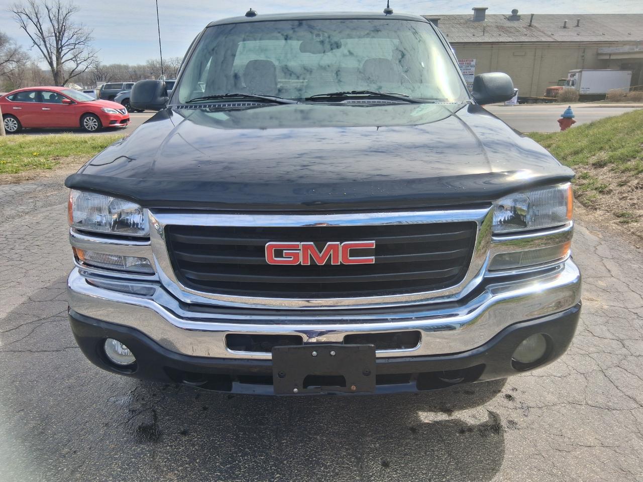 GMC Sierra 1500 Work Truck Long Bed 2WD 2003