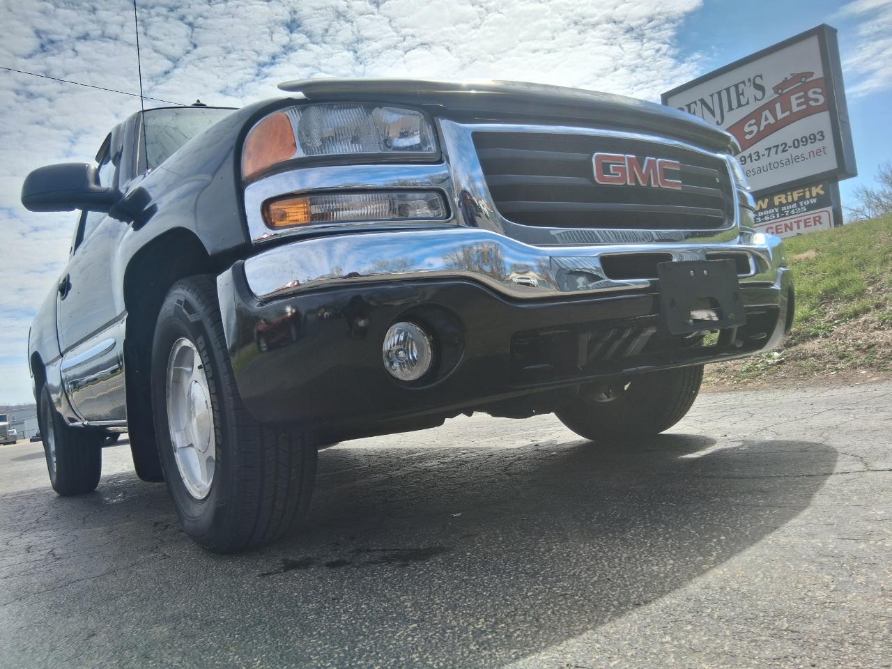 GMC Sierra 1500 Work Truck Long Bed 2WD 2003