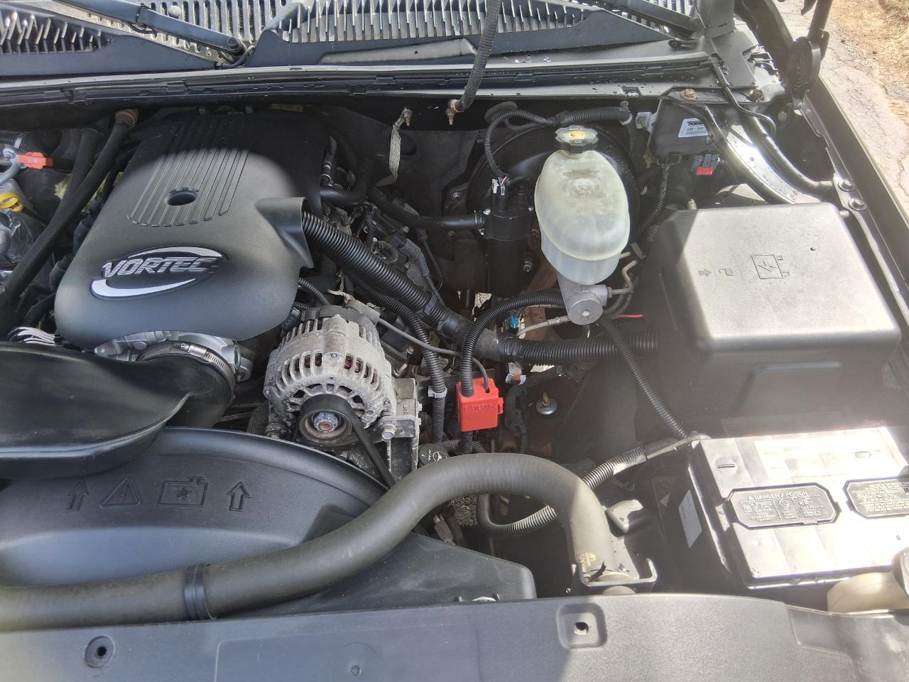 GMC Sierra 1500 Work Truck Long Bed 2WD 2003