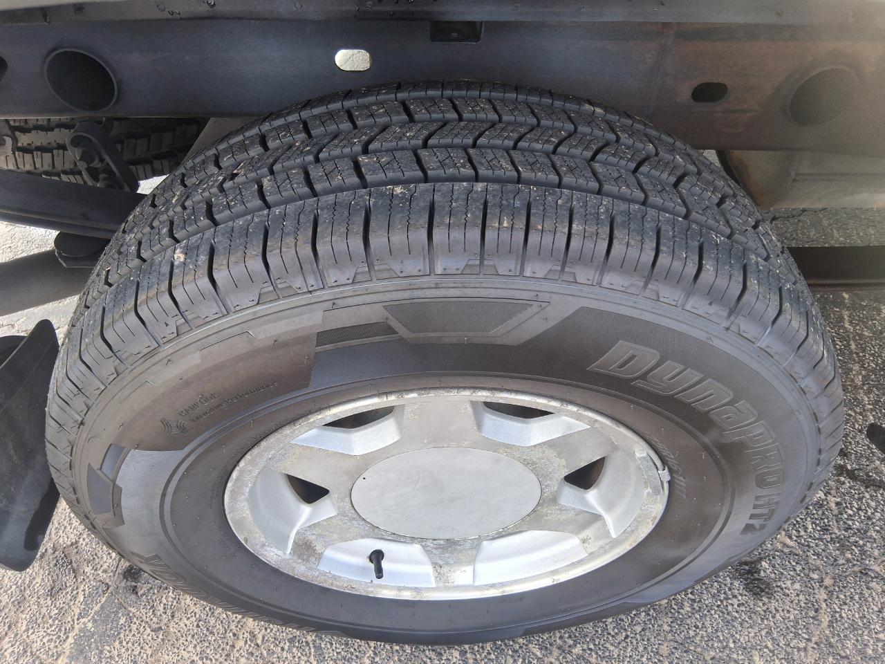 GMC Sierra 1500 Work Truck Long Bed 2WD 2003