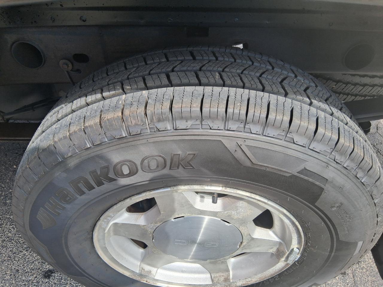 GMC Sierra 1500 Work Truck Long Bed 2WD 2003