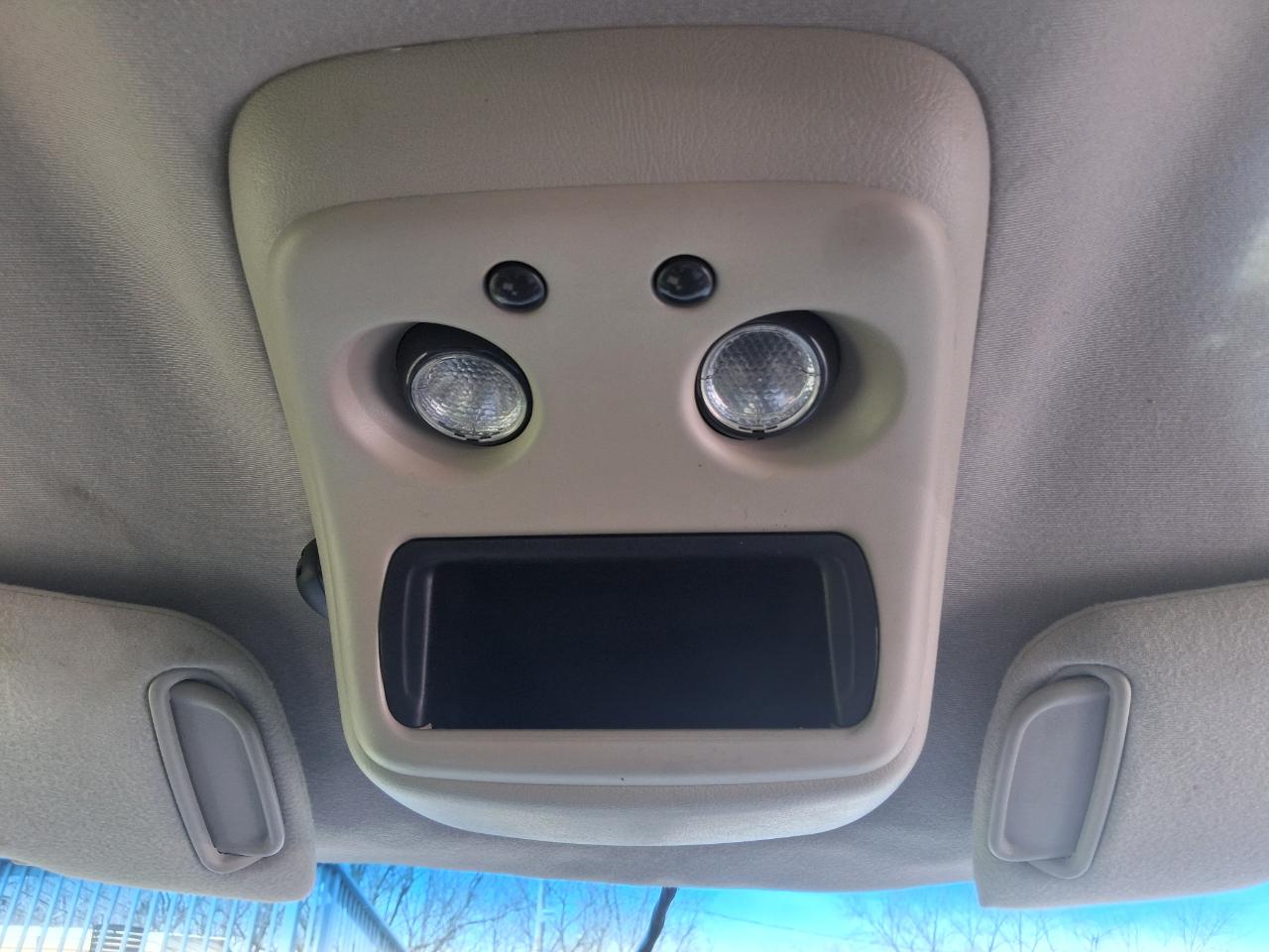 GMC Sierra 1500 Work Truck Long Bed 2WD 2003