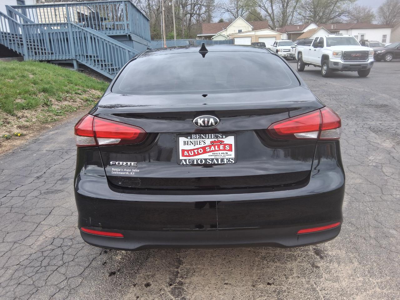 Kia Forte LX 6A 2017
