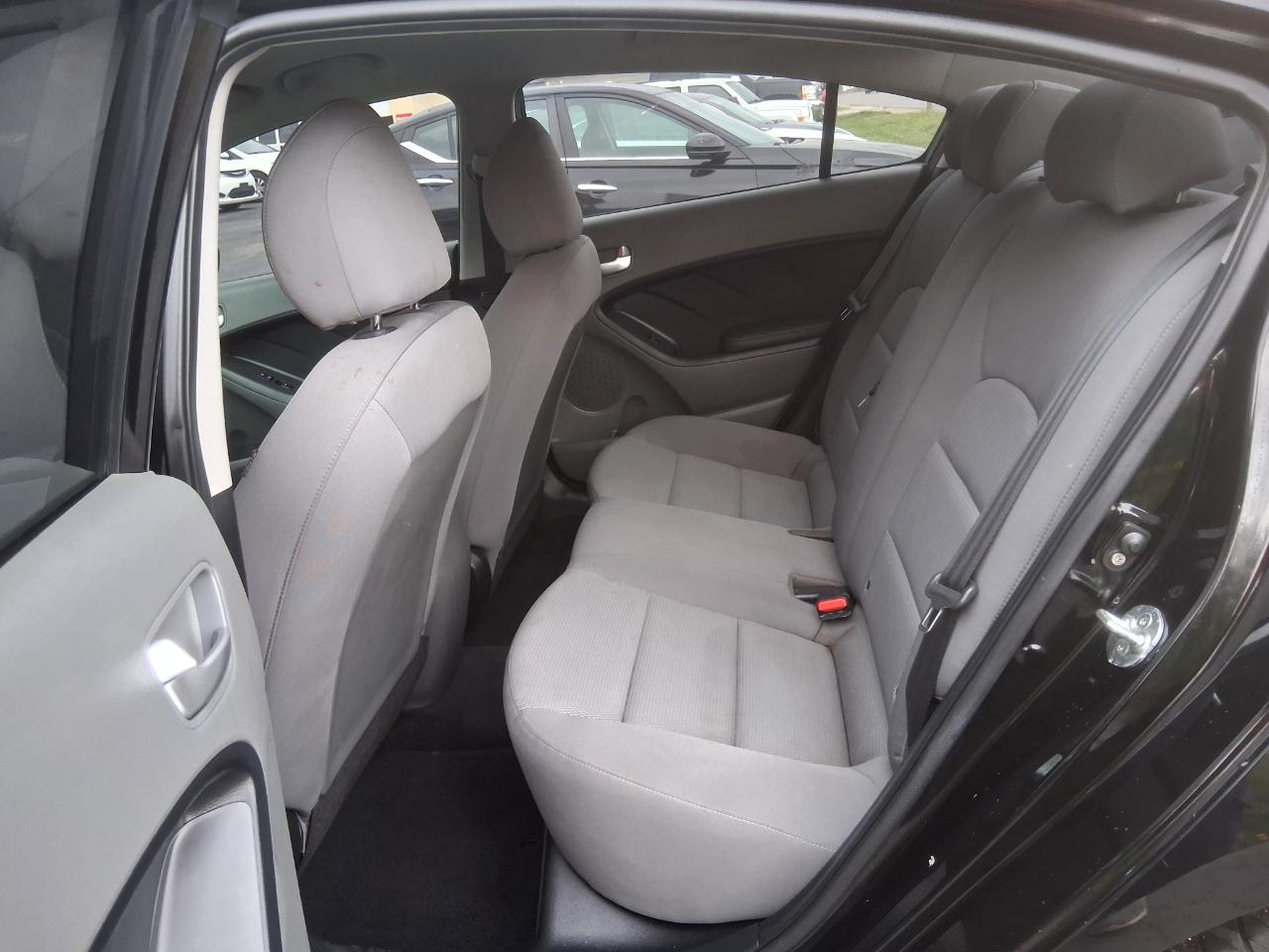 Kia Forte LX 6A 2017