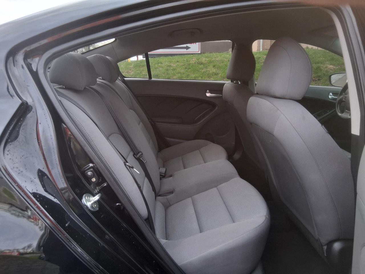 Kia Forte LX 6A 2017