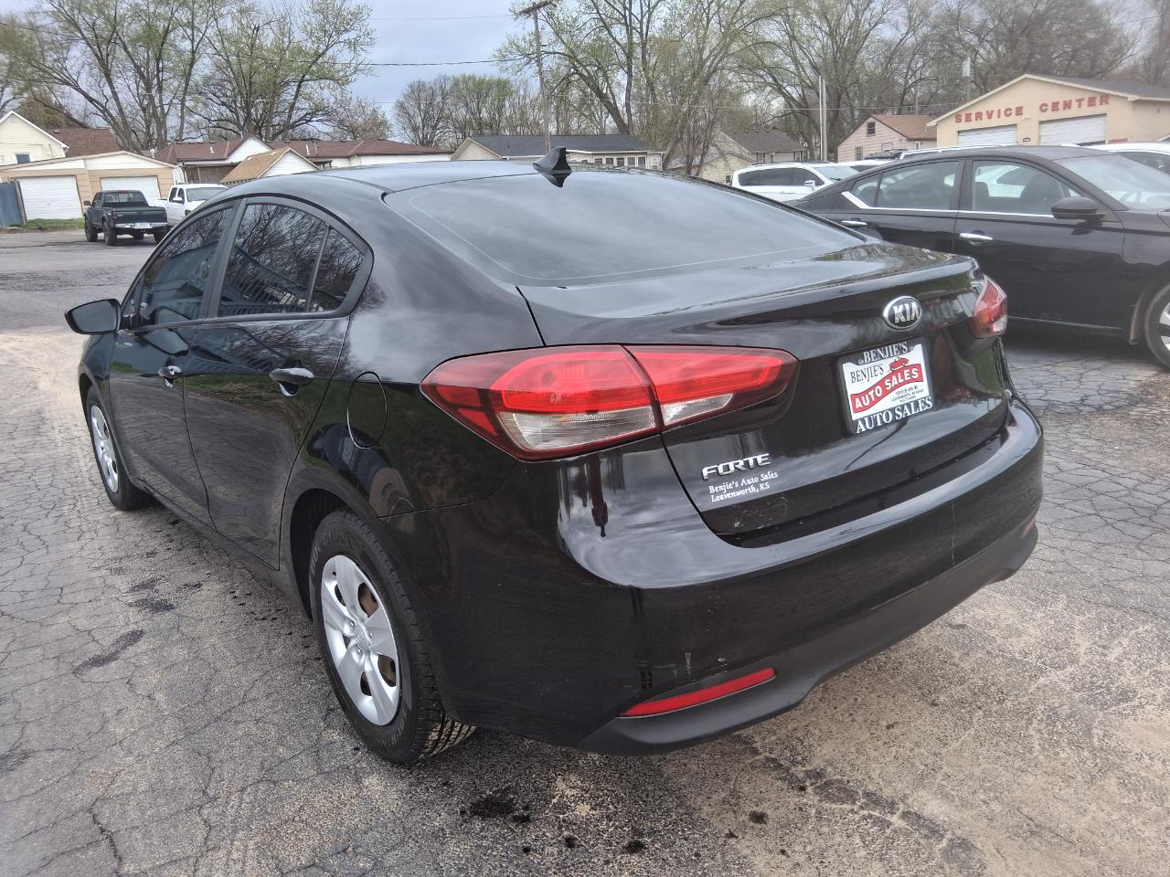Kia Forte LX 6A 2017