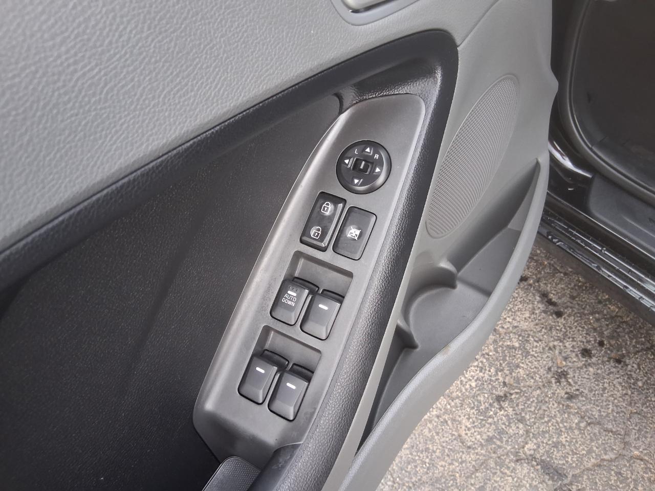 Kia Forte LX 6A 2017