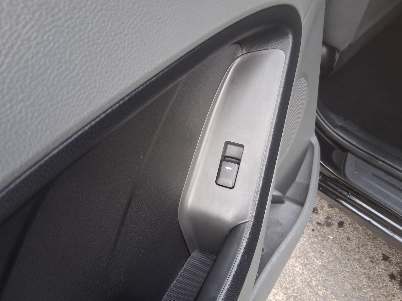 Kia Forte LX 6A 2017