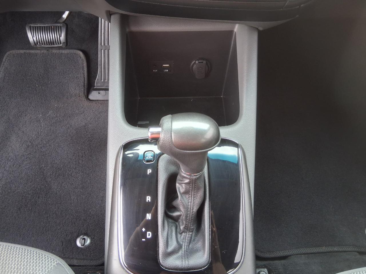 Kia Forte LX 6A 2017