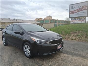2017 Kia Forte LX 6A