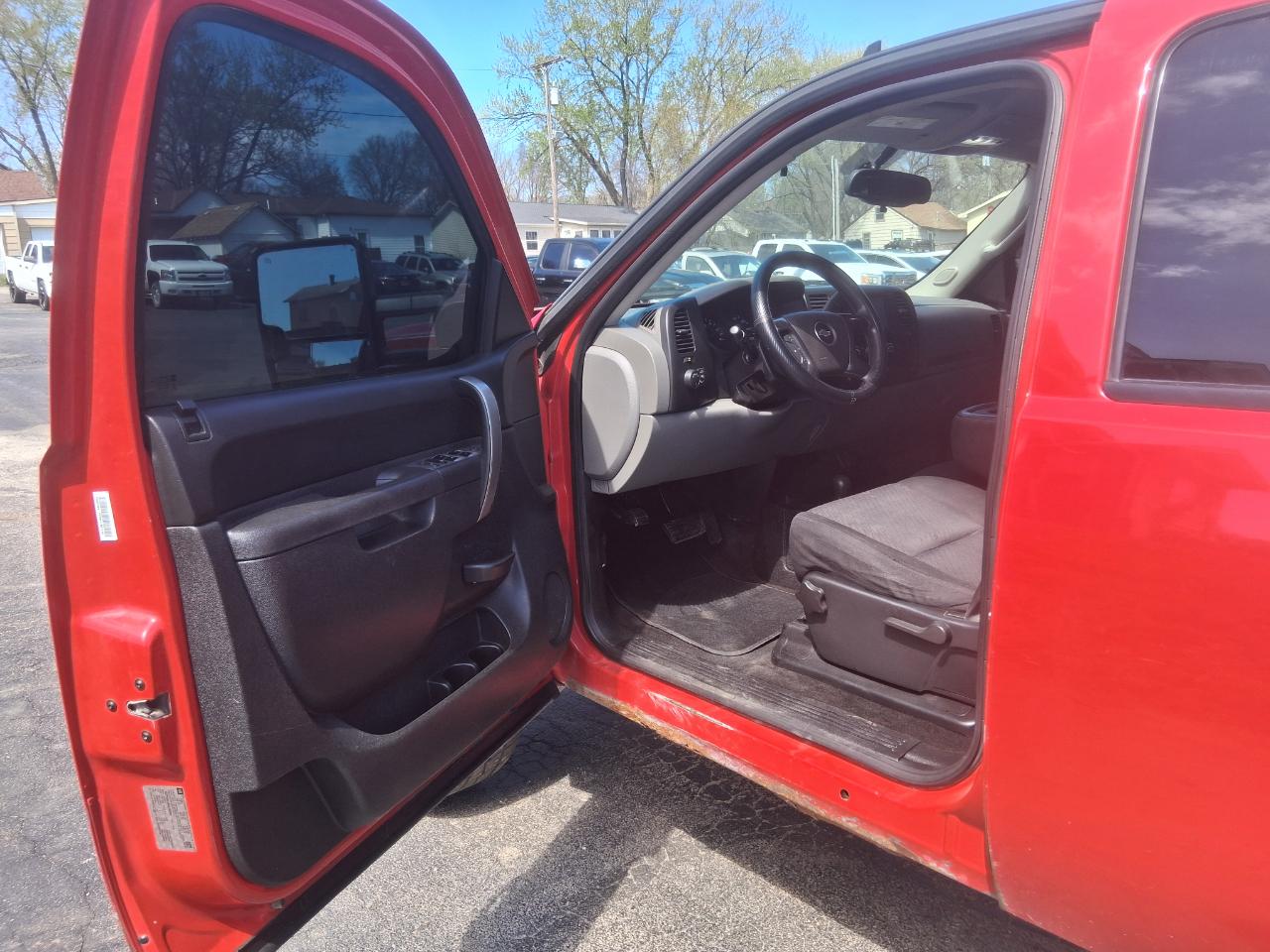 Chevrolet Silverado 1500 LS Crew Cab Short Box 4WD 2013