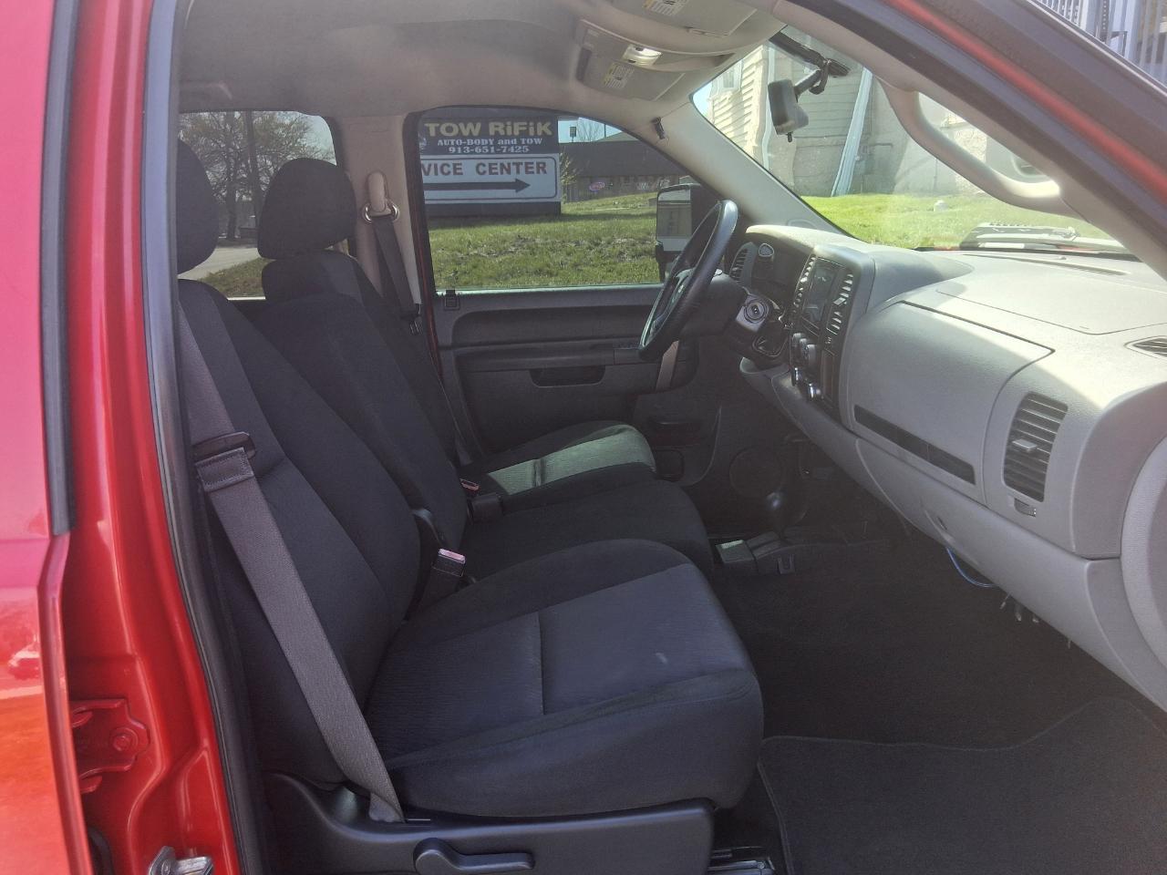 Chevrolet Silverado 1500 LS Crew Cab Short Box 4WD 2013