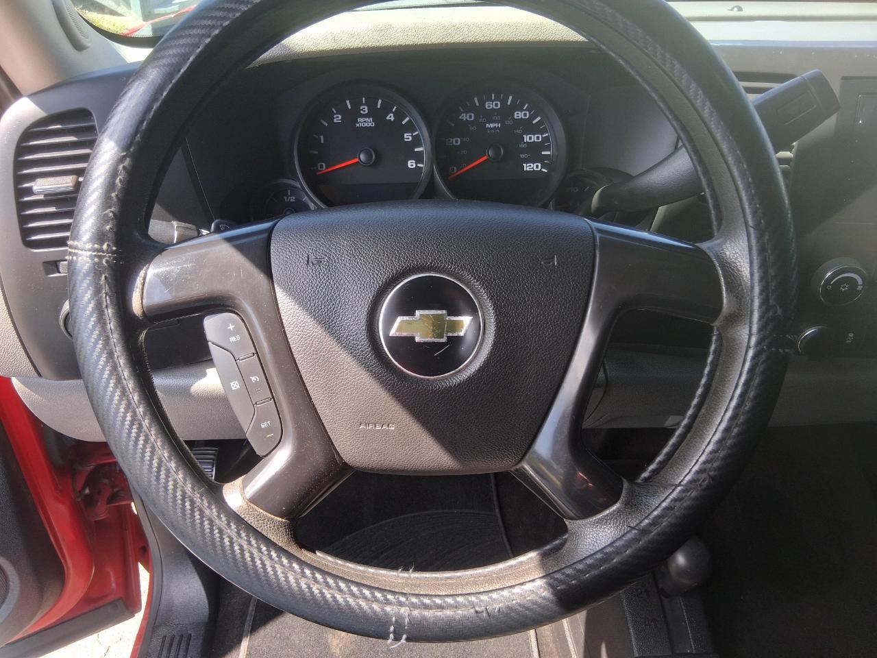 Chevrolet Silverado 1500 LS Crew Cab Short Box 4WD 2013