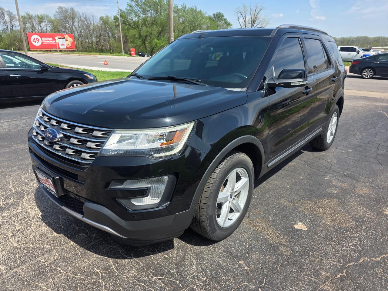 Ford Explorer XLT 4WD 2017
