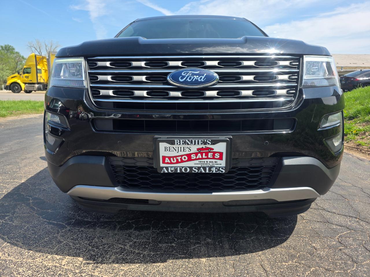 Ford Explorer XLT 4WD 2017