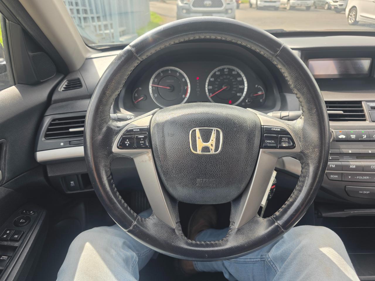 Honda Accord SE Sedan AT 2011