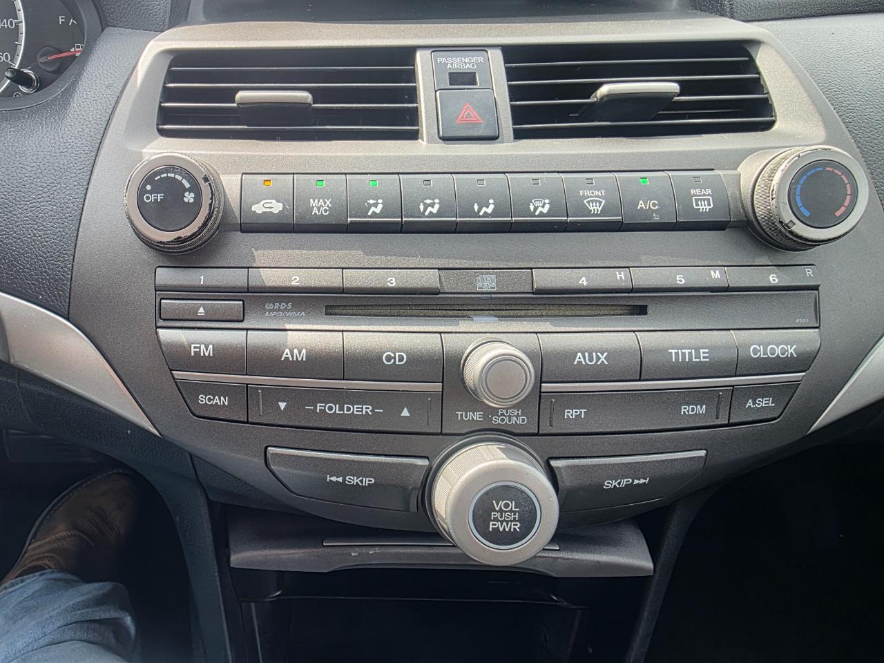 Honda Accord SE Sedan AT 2011