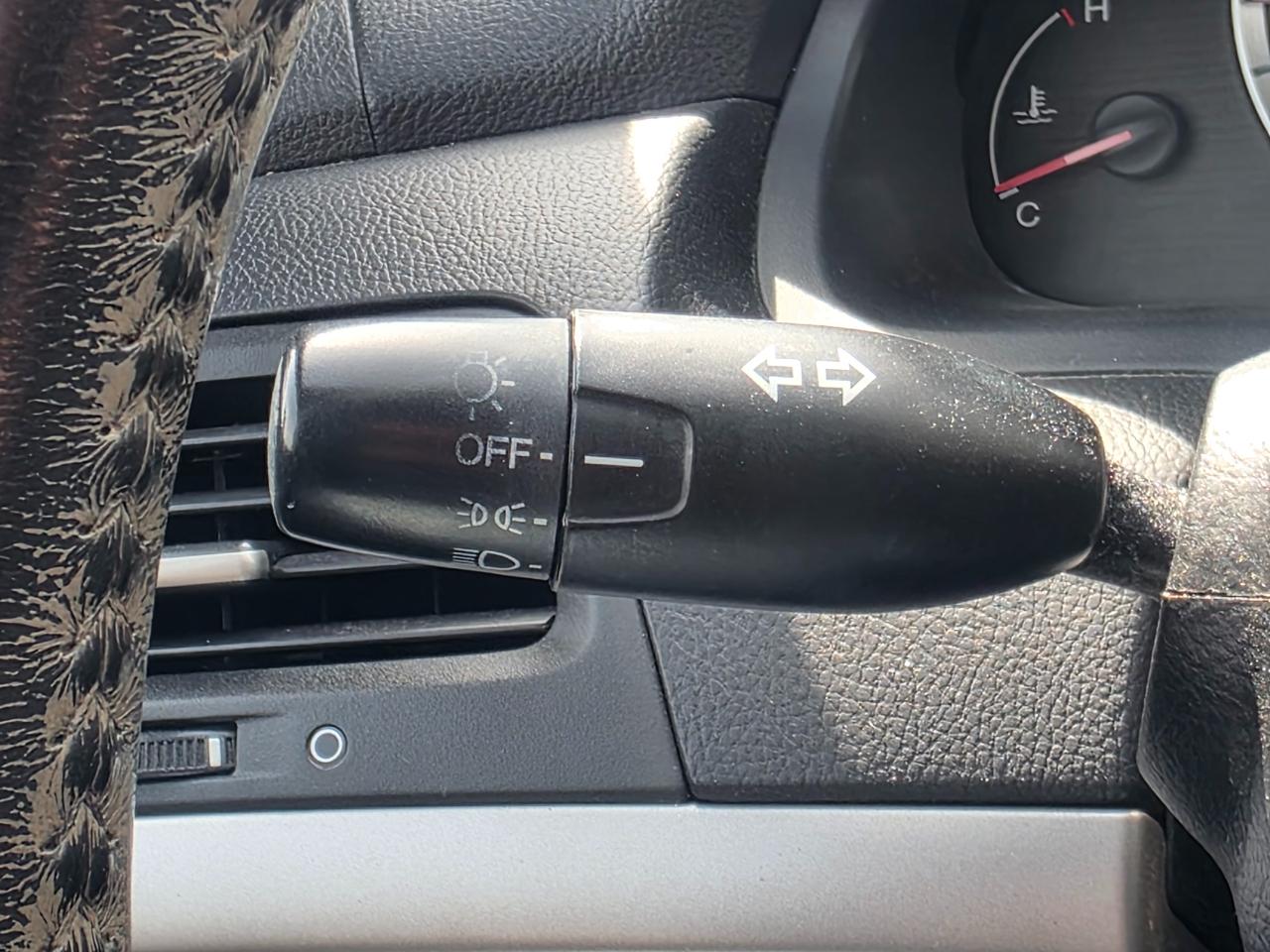 Honda Accord SE Sedan AT 2011