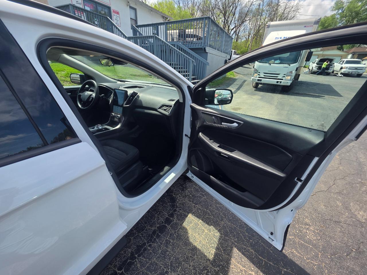 Ford Edge SE FWD 2021